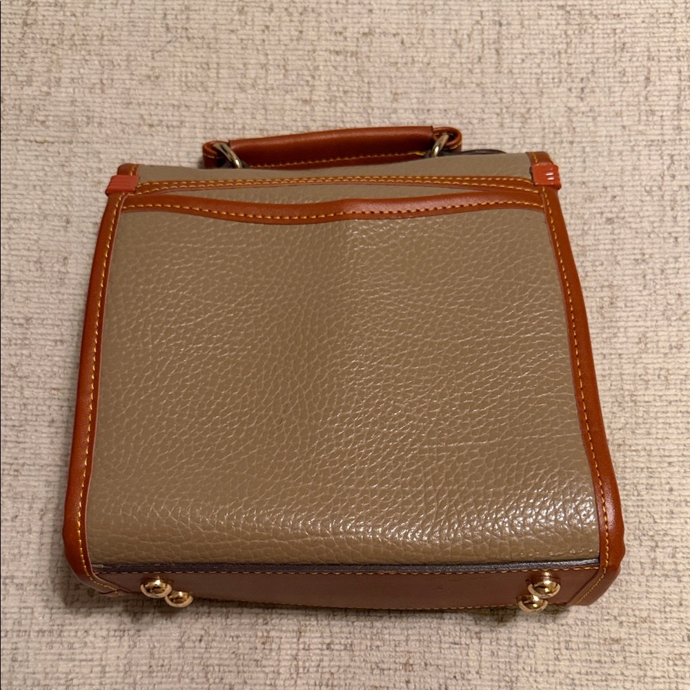 Vintage Dooney and Bourke Small Bag - Picture 3 of 7